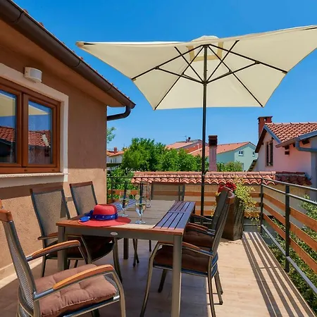 New Apartman Luma Pula City Center Pola