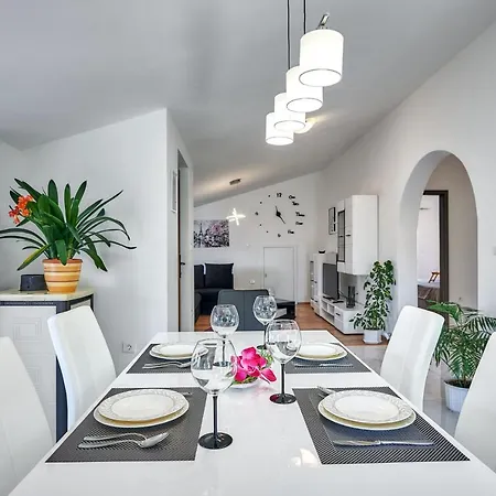 New Apartman Luma Pula City Center Appartamento Pola